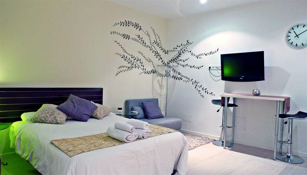 Maison d'hôtes Sixrooms Plaza Mayor 4*